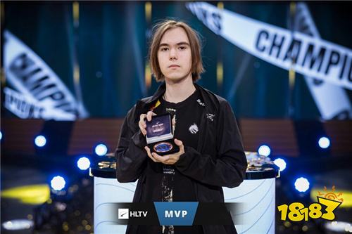 库里借机拆 库里借机拆